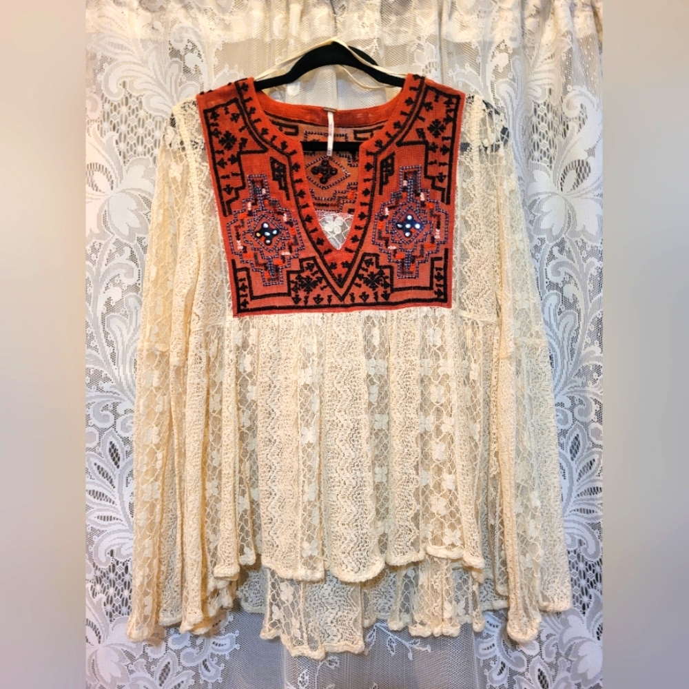 Free People Size M Embroidered Lace Boho Top - Cream and Burnt Orange